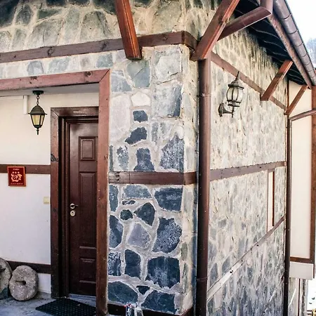 Willa Cozy Overlooking The Pirin Mountains